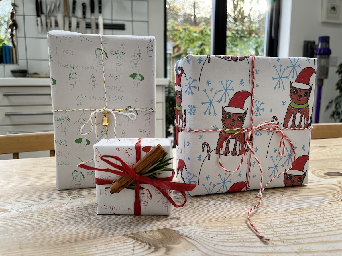 Newsprint wrapping paper. A step-by-step guide to making your own wrapping paper